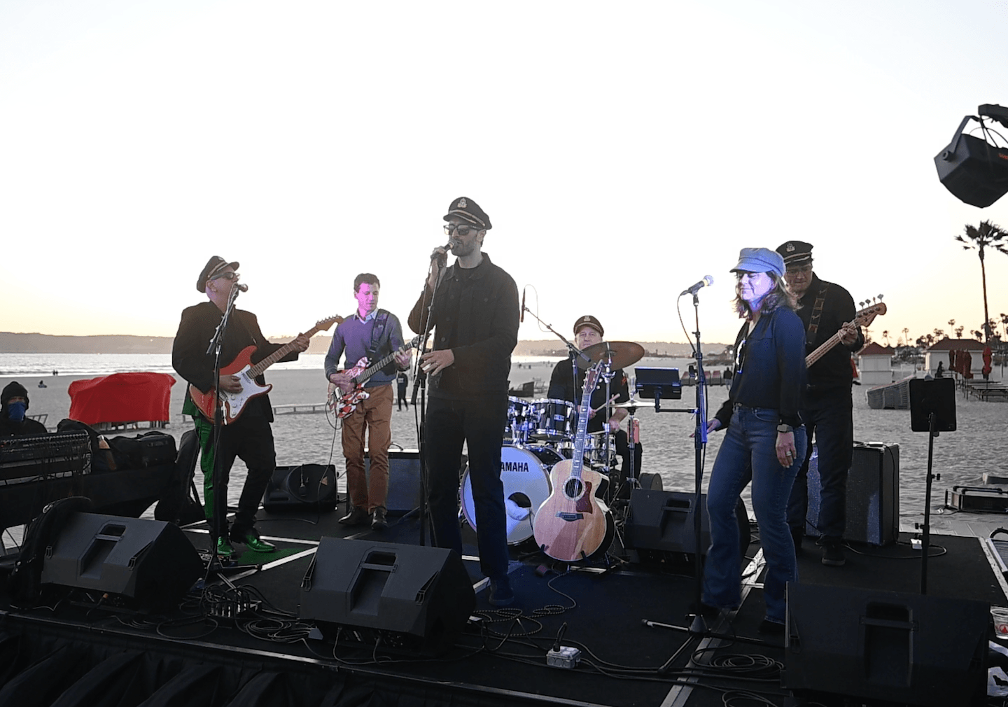 Guest artist on stage with High Tide Society